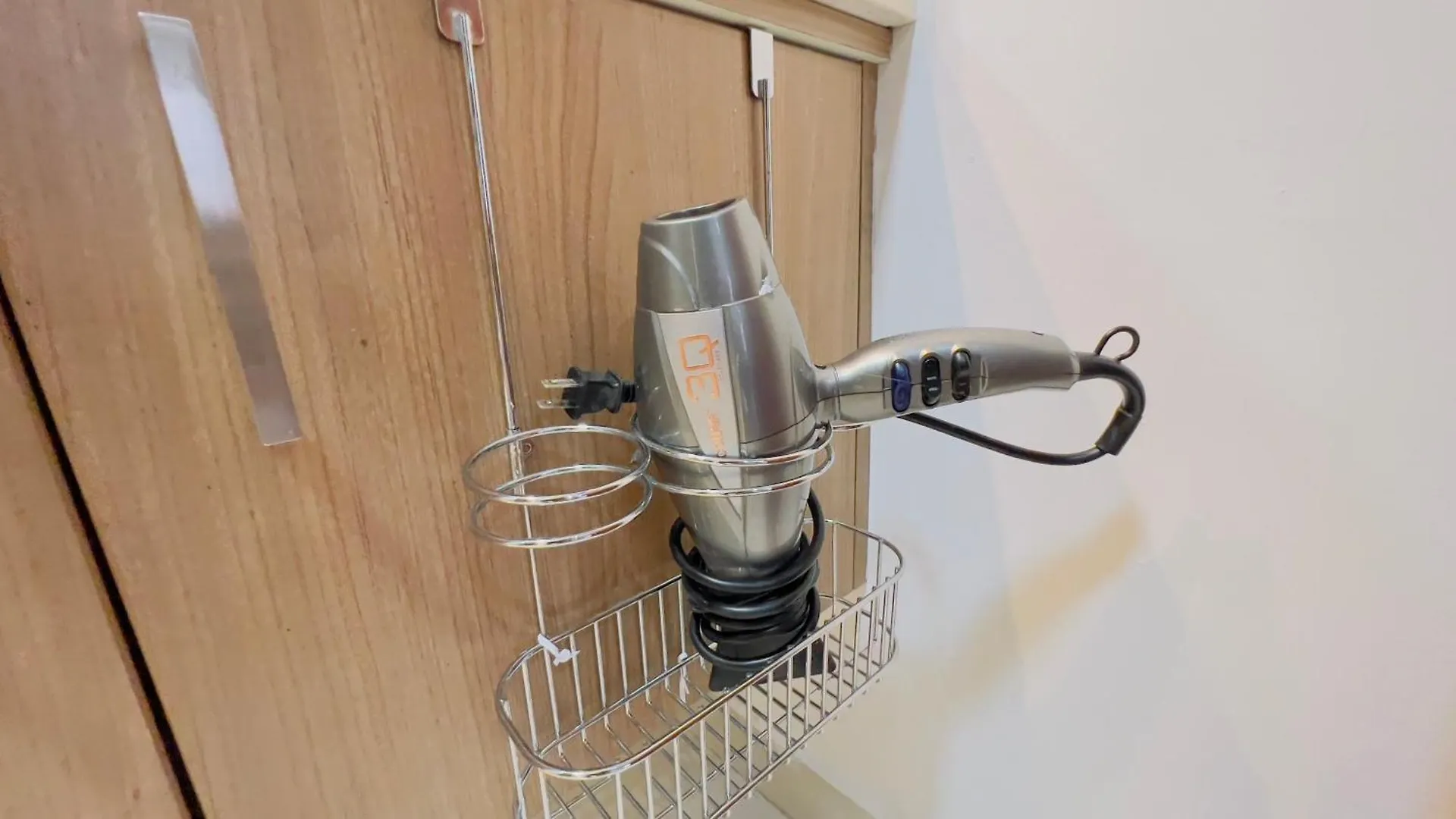 Apartment Luxury 3-Bedroom Apartment: Spacious Terrace, Wi-Fi & Free Parking Quito